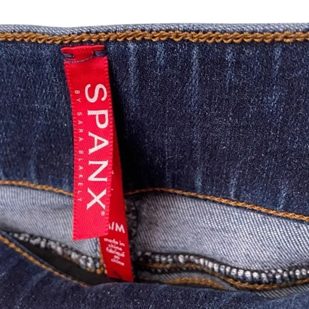 Spanx Distressed Dark Blue Skinny Jeans in Size Medium